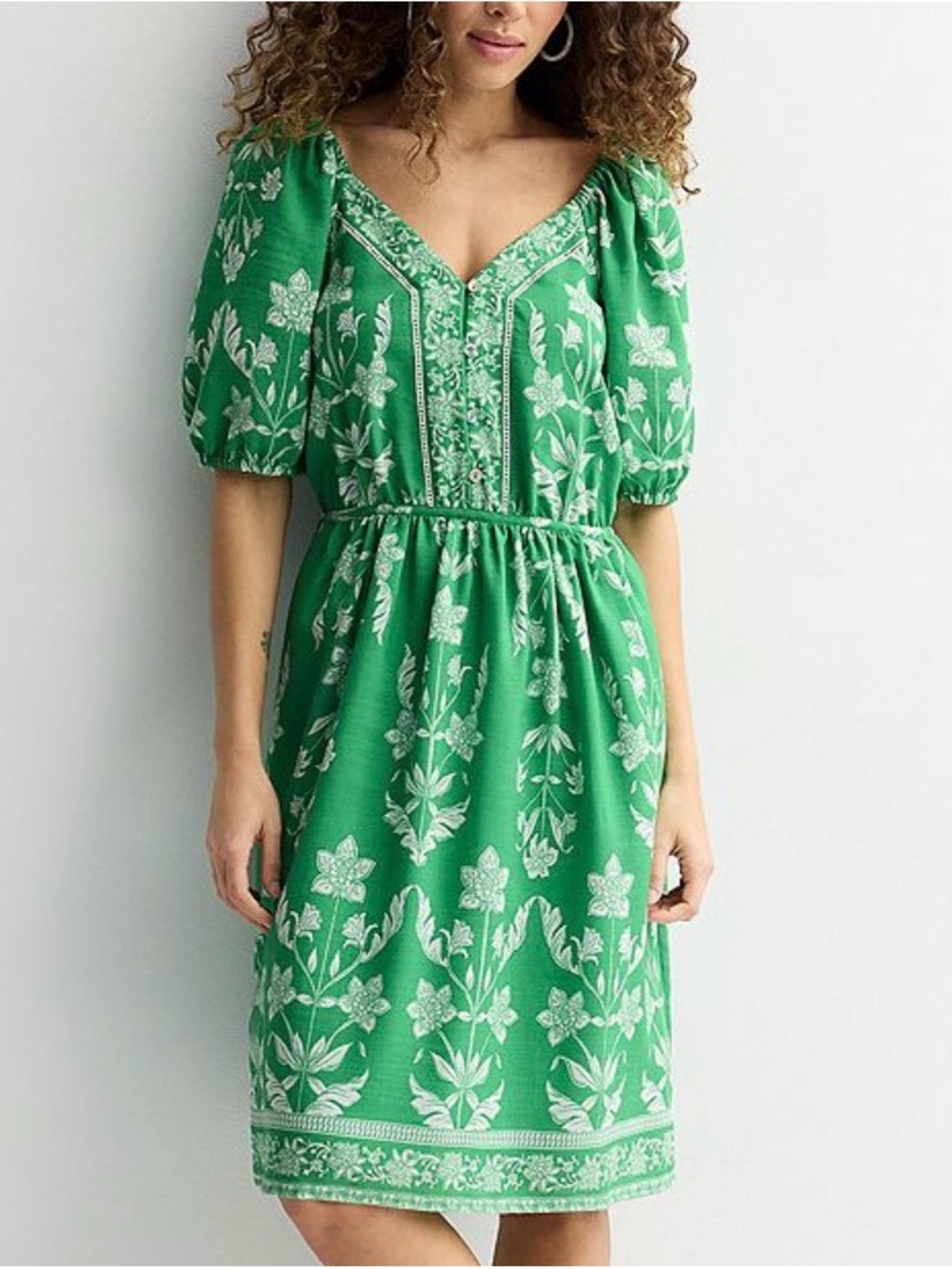 Draper James Placement
Print Midi Dress $69.99 Retail
